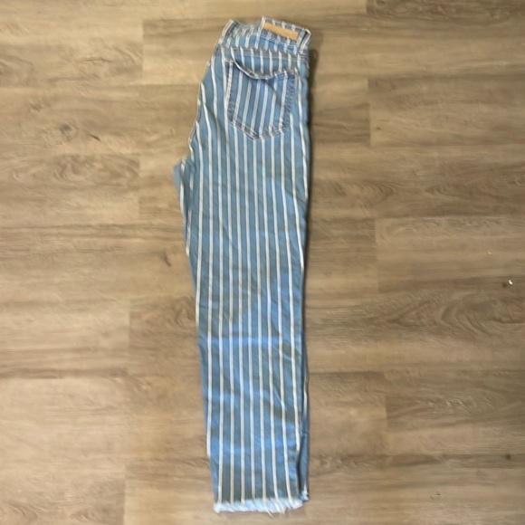 Striped Cello Skinny Jeans. Size 9 - Picture 2 of 3